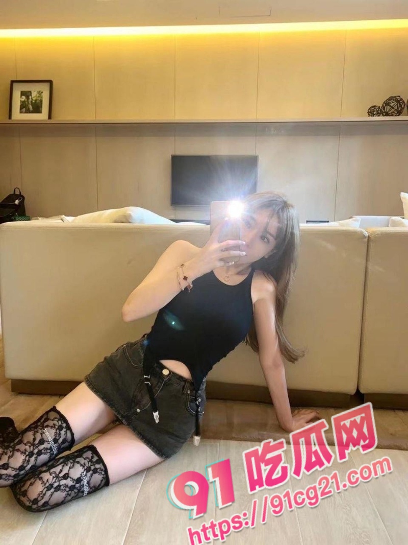 A_4.jpg