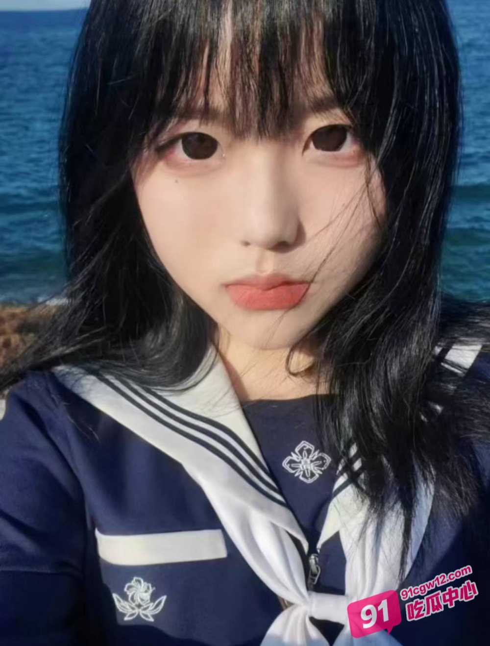 湖南外国语学校男老师陈继文 诱骗学生家中补课 强势攻下女学生！ 配图3