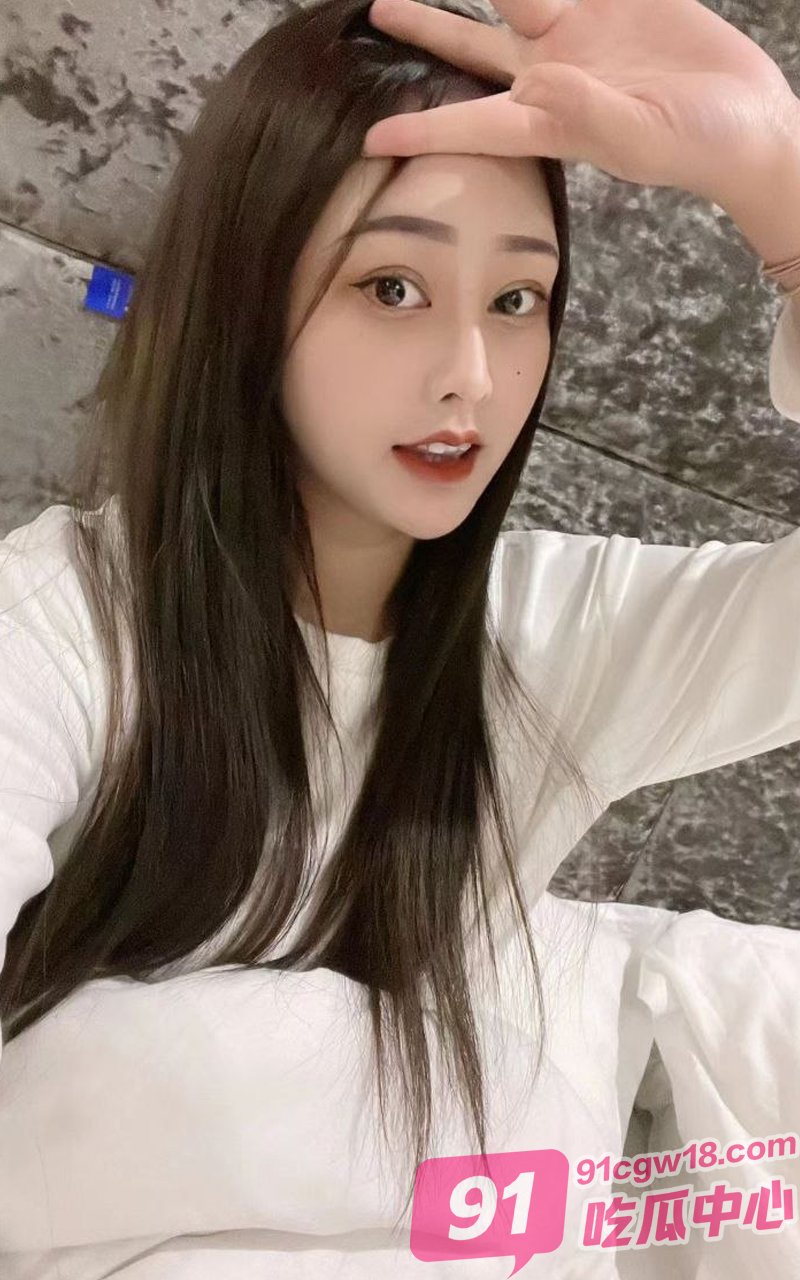 新婚人妻唐丽颖 嫌弃老公活不好偷偷约炮小鲜肉 女上位疯狂榨精 配图6
