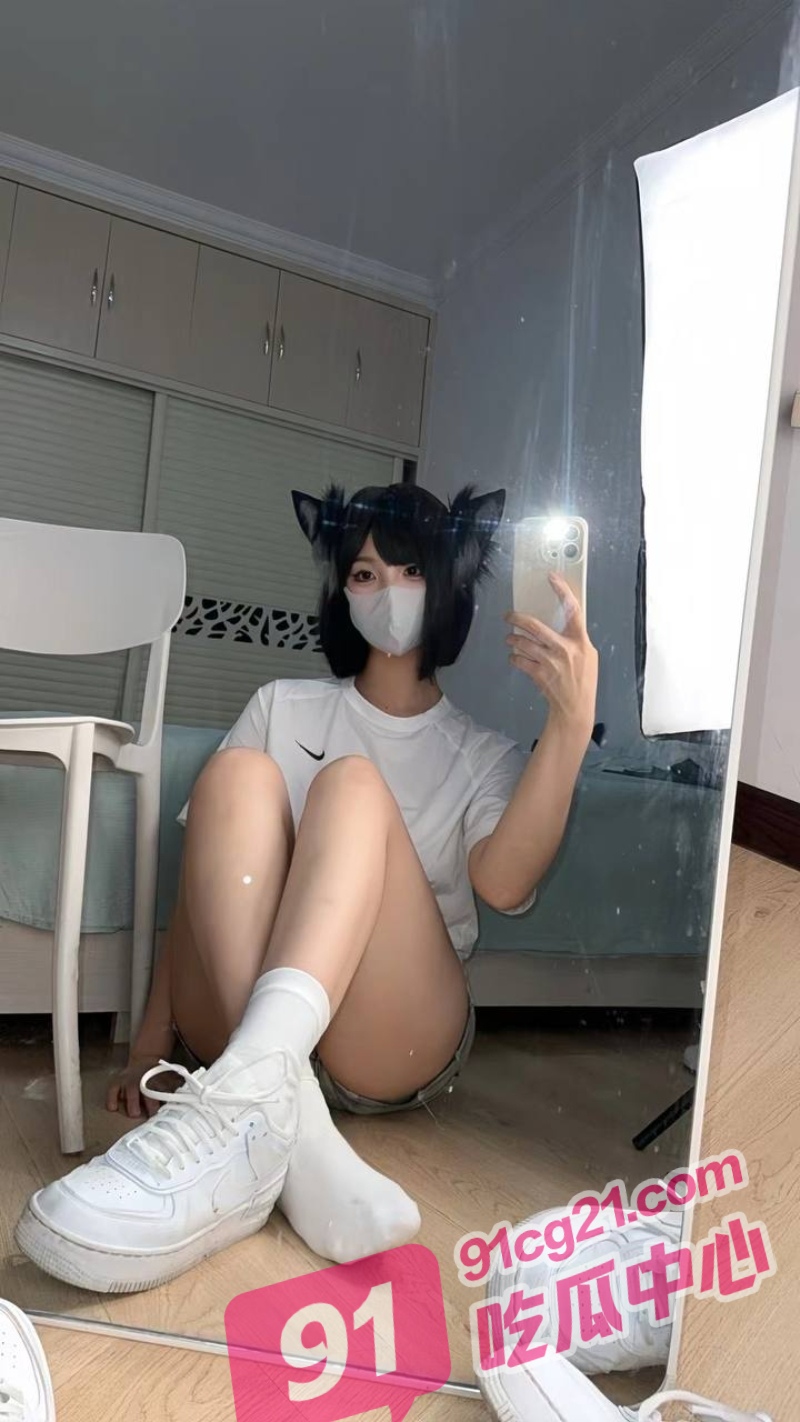 17_W_800px.jpg
