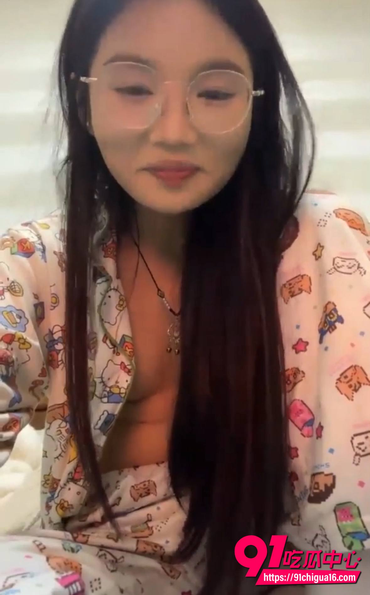 小妲己困困兔直播自慰视频3 小妲己困困兔直播自慰视频3