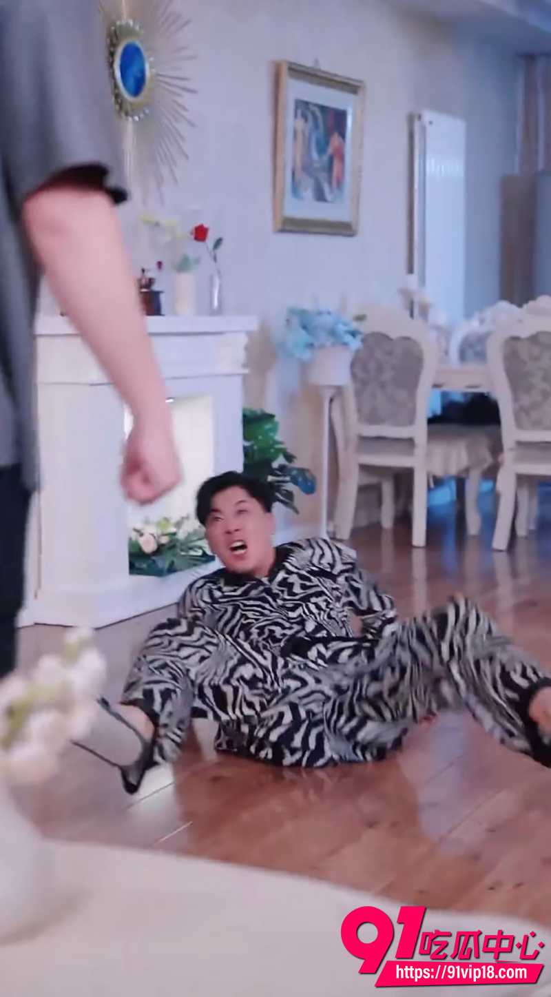 每日擦边短剧 6