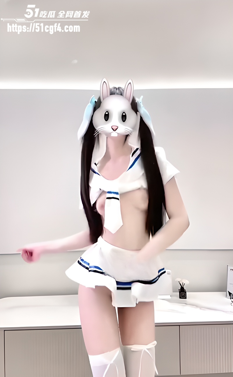 推特极品嫩妹 妲己不会喘 1