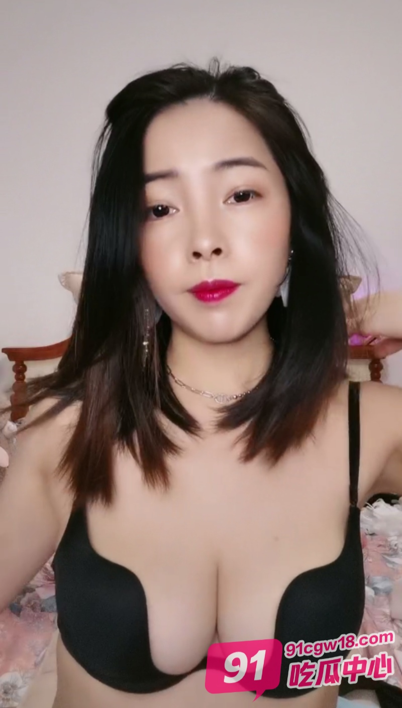 熟女遇见你的莹莹连体黑丝高潮无法控制的喷水 简直是一场视觉盛宴！ 配图3