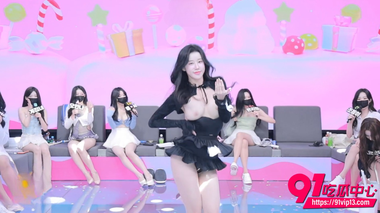 脱衣舞女团智仁性感单人秀4