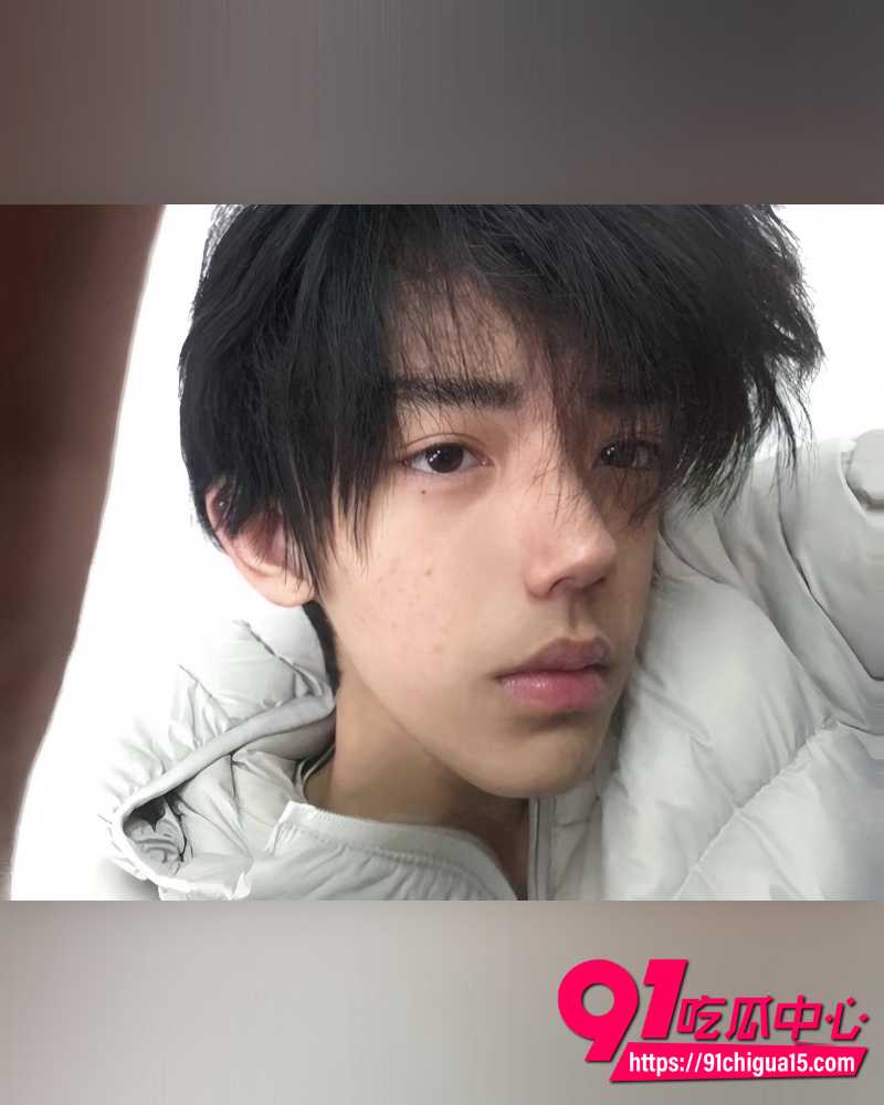 AAA老王批发徐子潇塌房 出轨撩骚男男 拿捏女粉的感情当提款机 多个账号被扒出!
