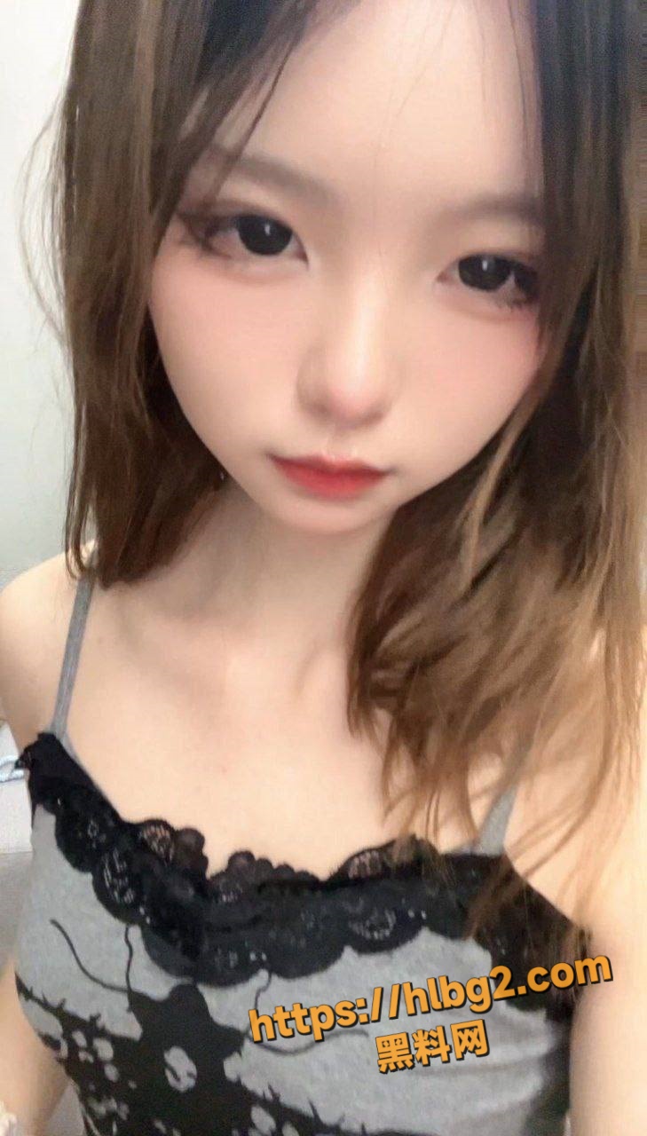 骚货千千万 嫩妹占一半 浙江杭州03年小骚鸡出来卖逼 最爱后入 被操得不停喊爸爸 完整版后入合集流出