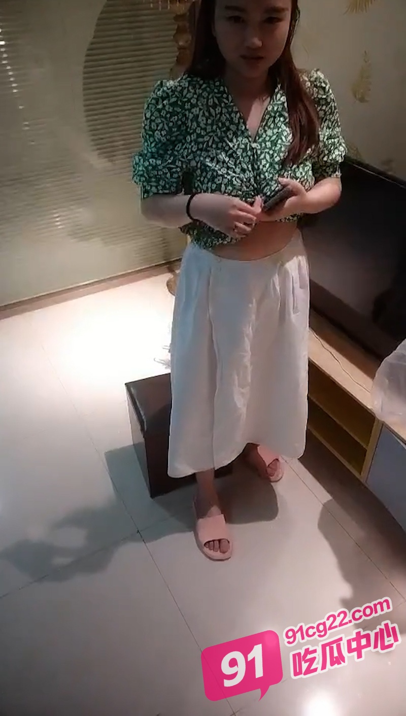 妈妈桑的活就是好 D奶肥臀楼凤 床上一条龙服务!