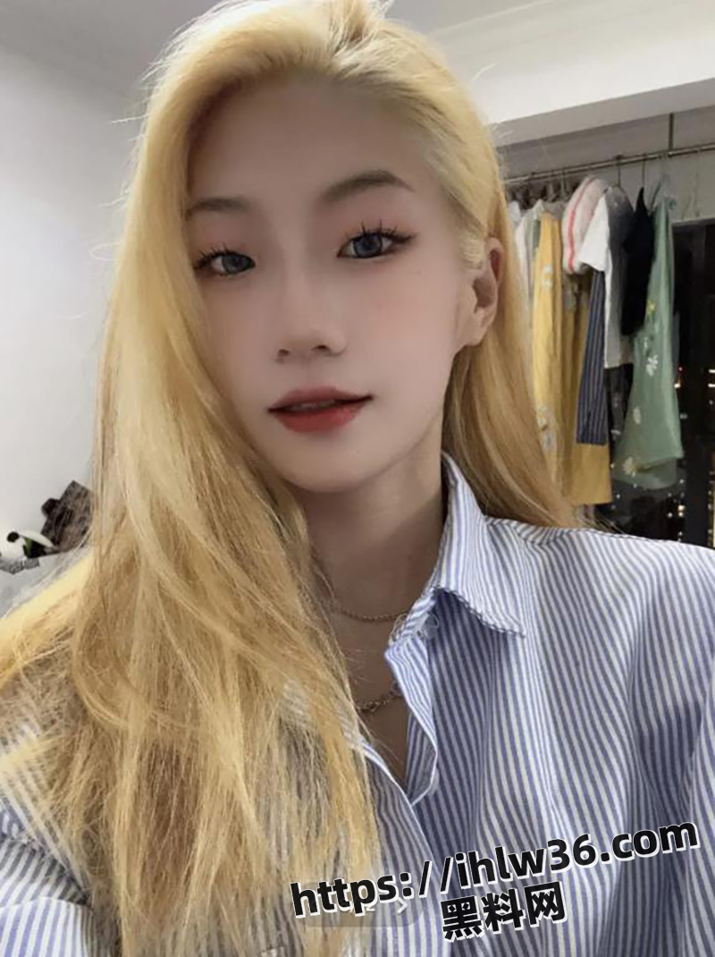 绝美颜值纹身小妹，皮肤白嫩身材超赞，私下被金主各种调教爆操，让人愉悦身心赏心悦目