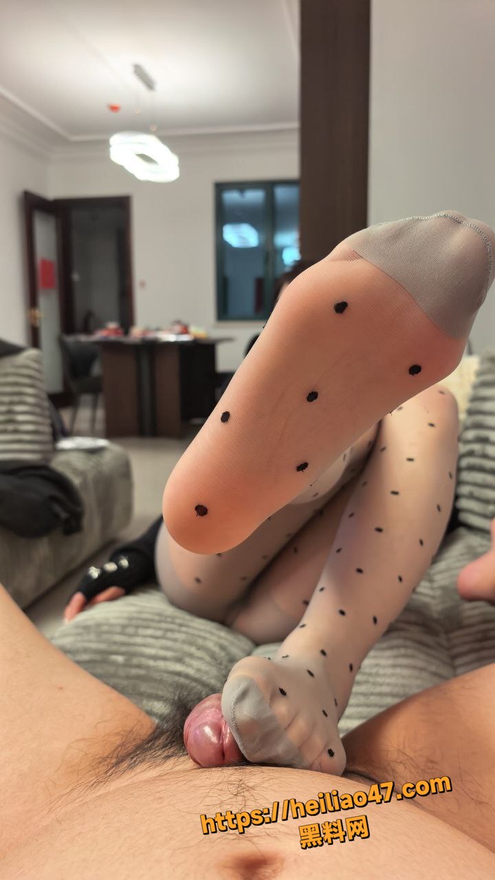 浙江大学女神 王雅茹 露脸深喉口交视频泄露 动人的娇喘 极致的享受！