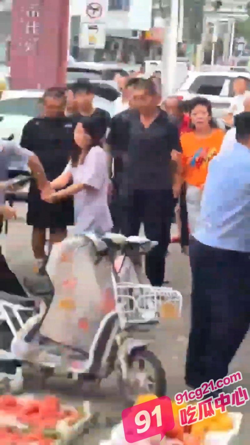天津小站王刚牛羊肉视频流出 社会大姐就是刚 竟捅死男友母亲！ 配图10