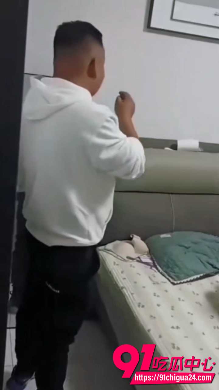 安平怡景城小区抓奸现场3