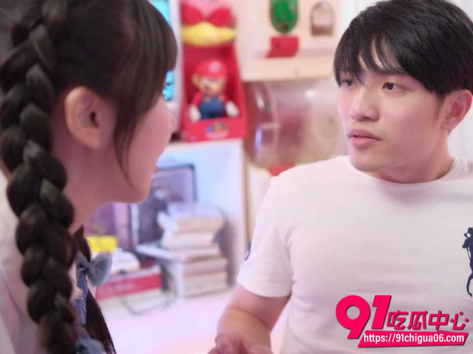 极品JVID台湾萝莉tiny胎尼最新福利3