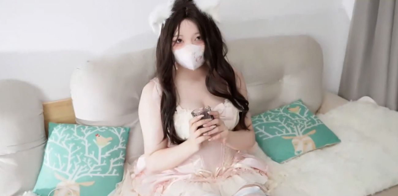 巨乳反差女神星野兔 胜利女神训练巨根猛插 蜜穴被彻底占据内射狂喷高潮！ 操到女神求饶！