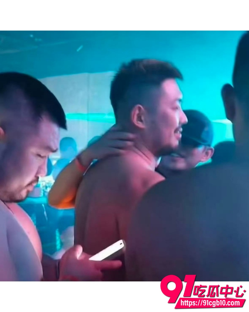 韩国影帝 刘亚仁 5