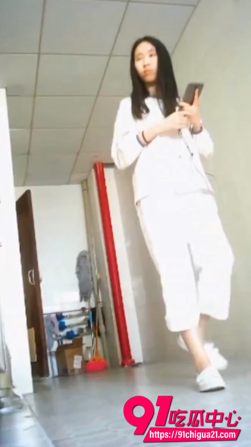 大神厕拍美女自1