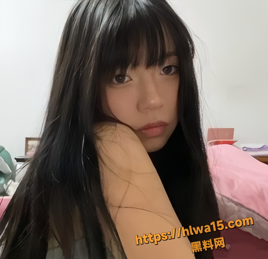 重庆师范大学女大 婷妮 露脸做爱视频在线热卖，反差母狗属性彻底崩坏！