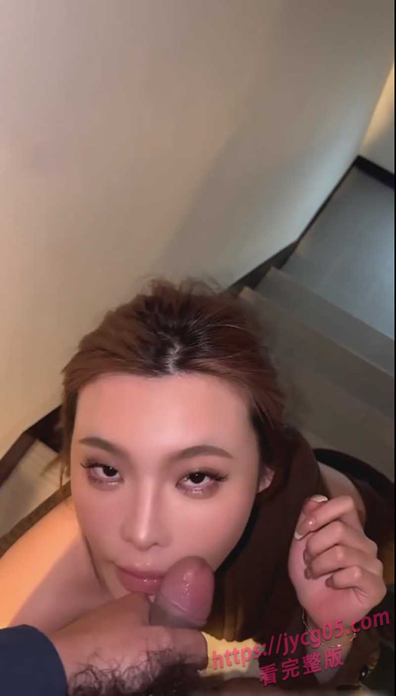 Kitty私密片流出！台湾健身妹监控下口活啪啪 身材火爆惹人狂撸！ 配图3