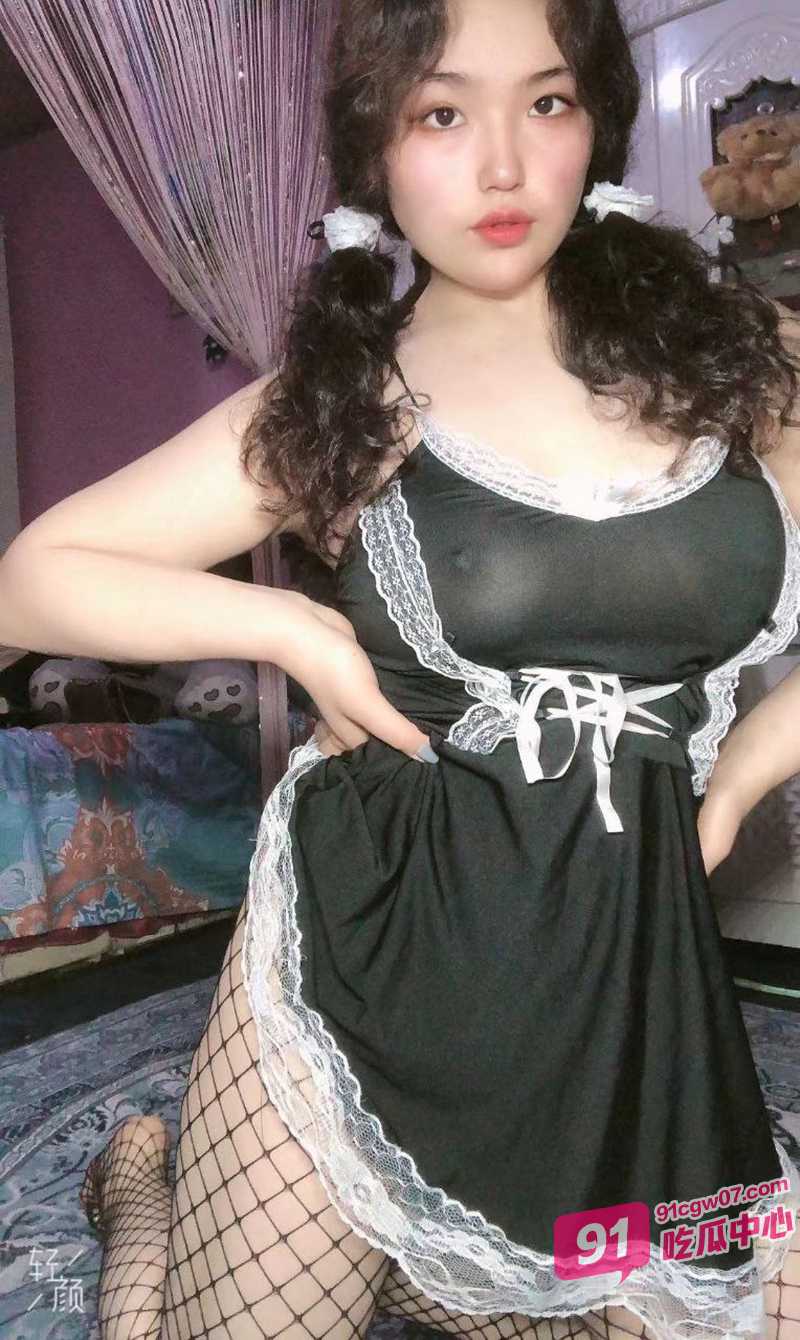 杭州交通大学微盘学姐卢湘 随时随地发骚声称想天天被操 凹凸有型身材撩人心悬！ 配图6