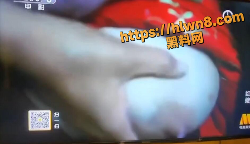 早期央视CCTV6播放电影红嫂 母乳救红军战士片段 导演想看审核喜欢 所以就不算擦边 致敬经典！