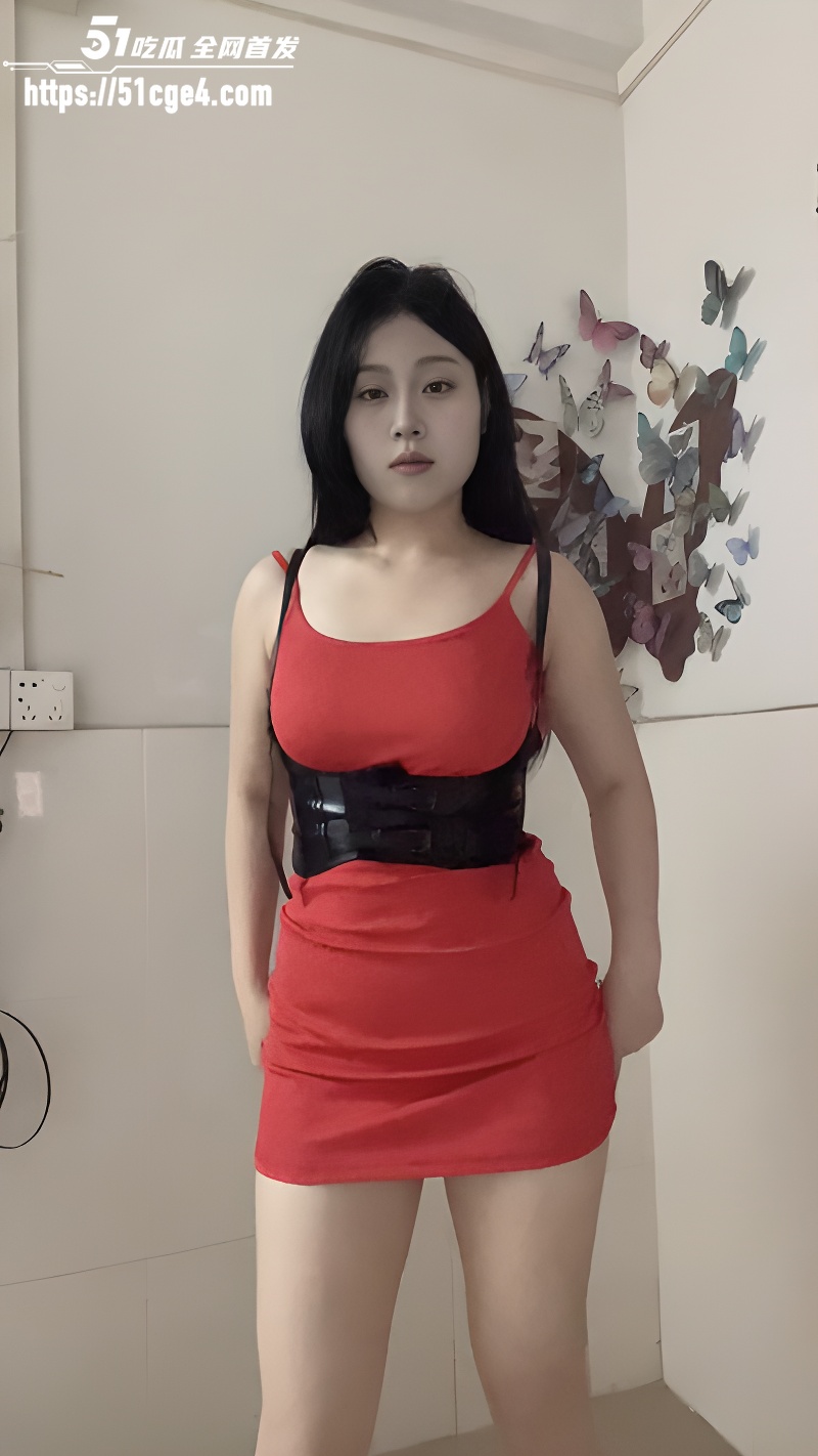 动感舞姬 无刺榴莲 露脸裸舞首秀 1