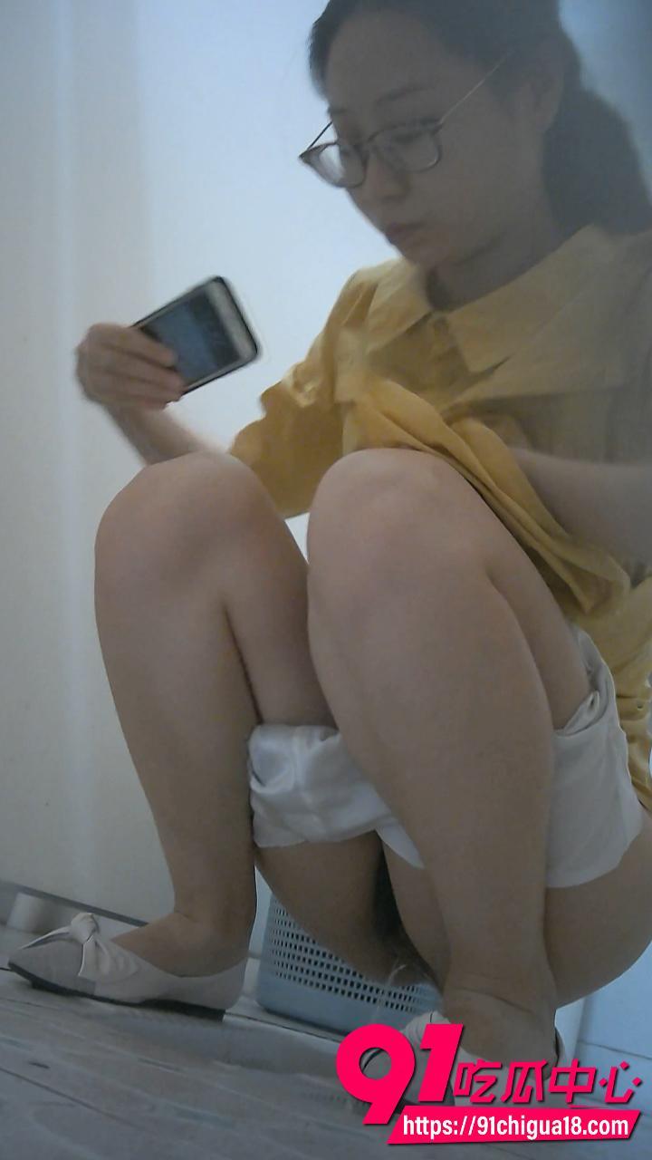 大神商场女厕偷拍神作6
