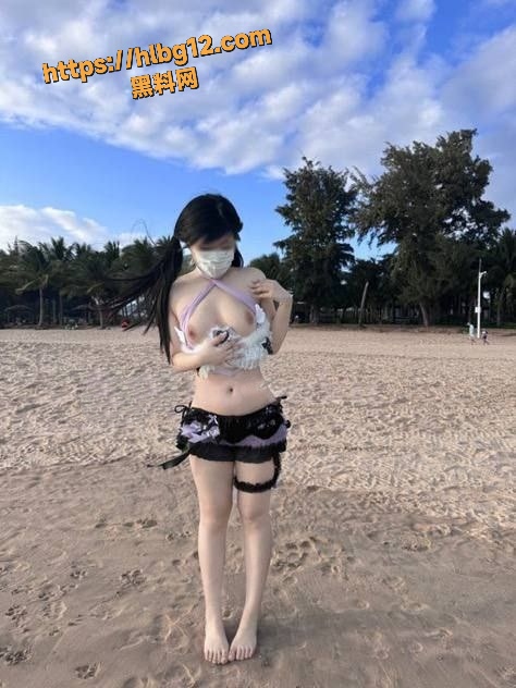 网红miaowaku小鱼神 以白丝JK洛丽塔女仆装惊艳Cos圈 擦边视频流出 让人无限遐想