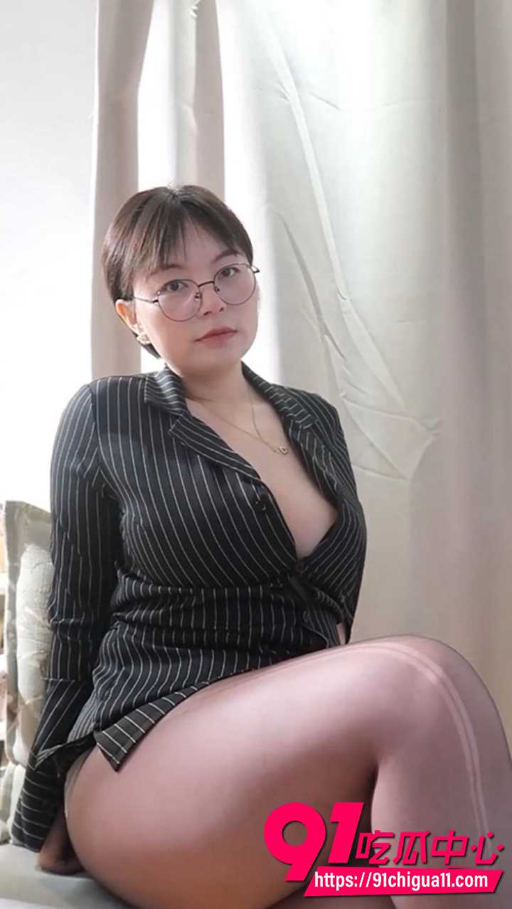 健身女神发发儿情趣内衣私房大尺度爆乳诱惑4 健身女神发发儿情趣内衣私房大尺度爆乳诱惑4
