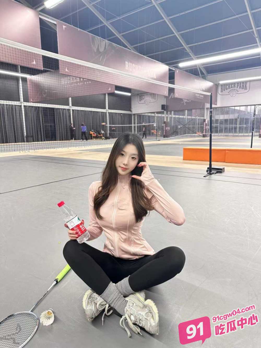 杭州艺术专科学校舞蹈生杨艺 主动求欢和学长多人运动 前后夹击双管齐下！