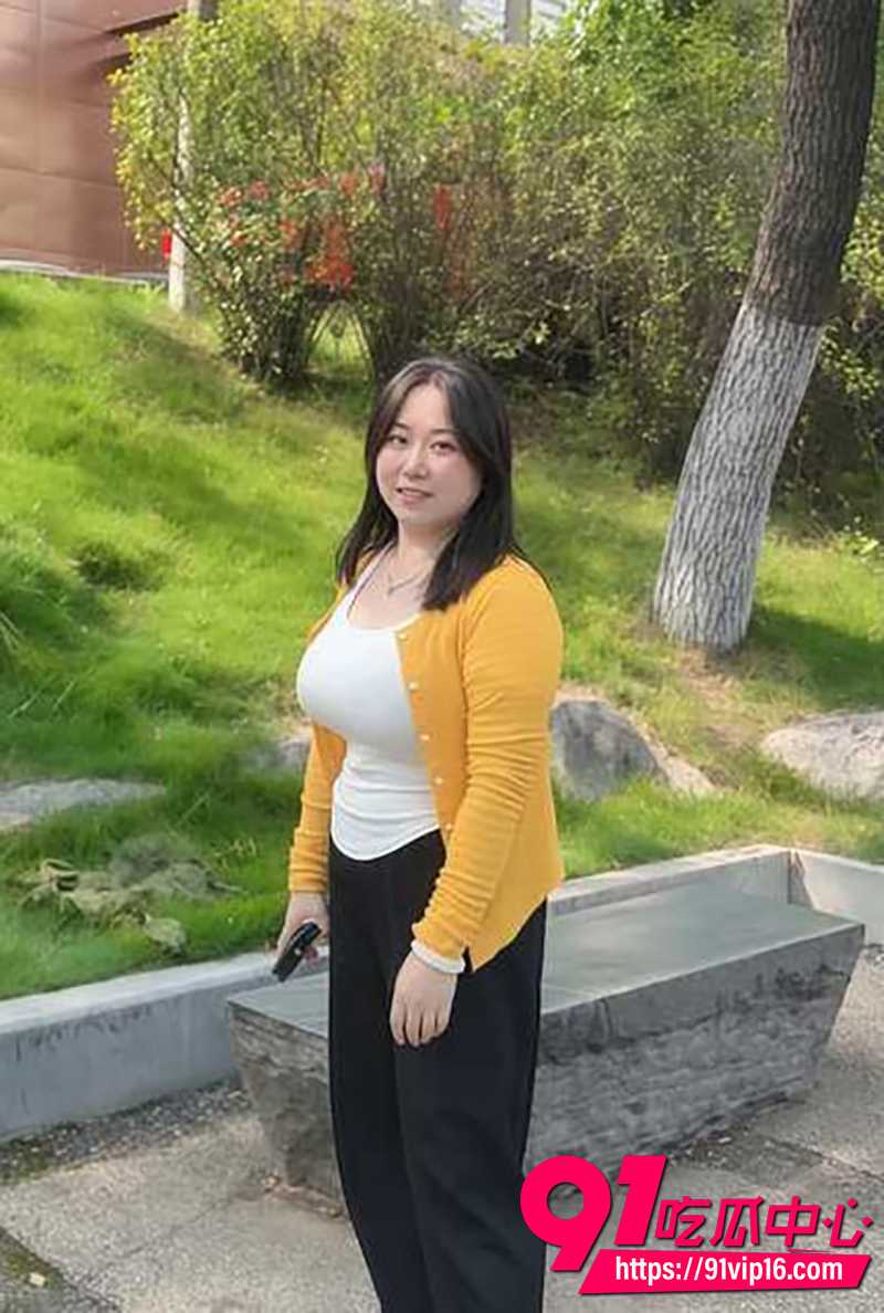 海角大神妈妈的味道 3 海角大神妈妈的味道 3
