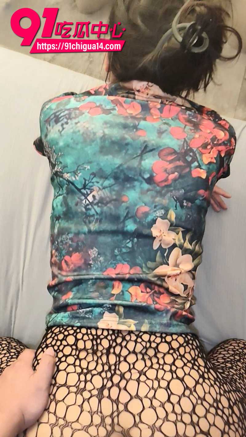 海角大神相依为命的母子封山作品1 海角大神相依为命的母子封山作品1