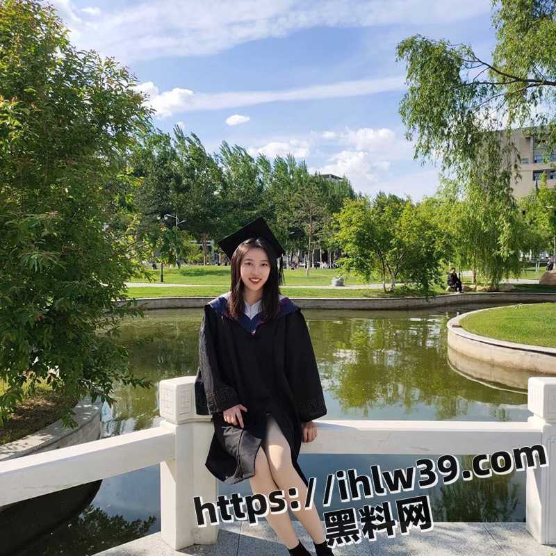 00后女研究生跟男友做爱视频泄密 颜值高身材纤细性感 细腰翘臀技术一流 被男友开发成泄欲工具