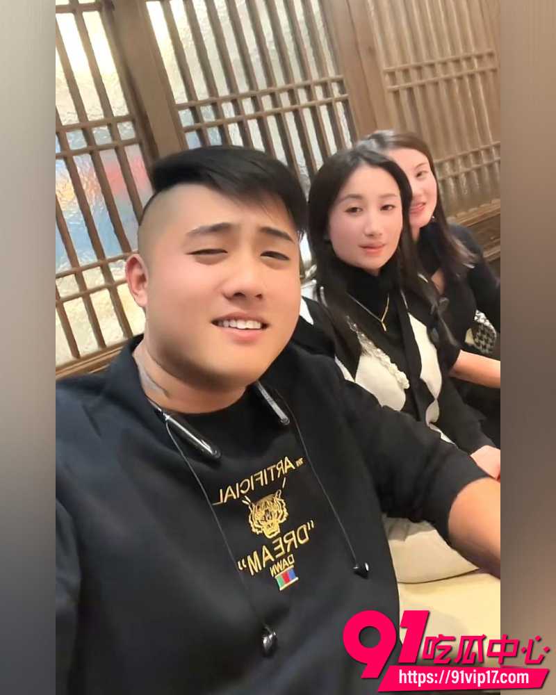 卡车网红卡车阿蛋痛曝妻子 5