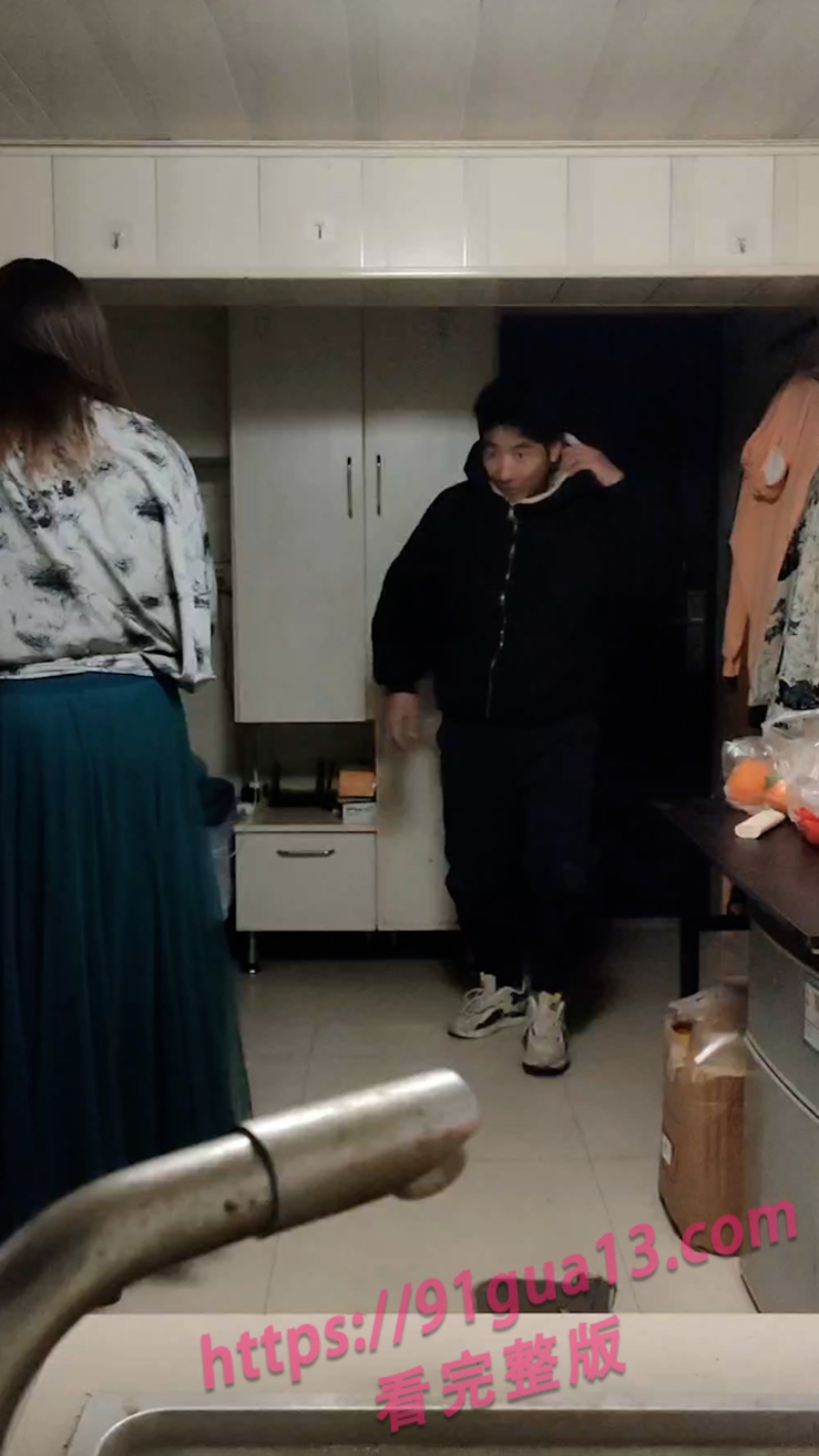 南京红姐事件精选合集 约炮年轻猛男 有没有你认识的?