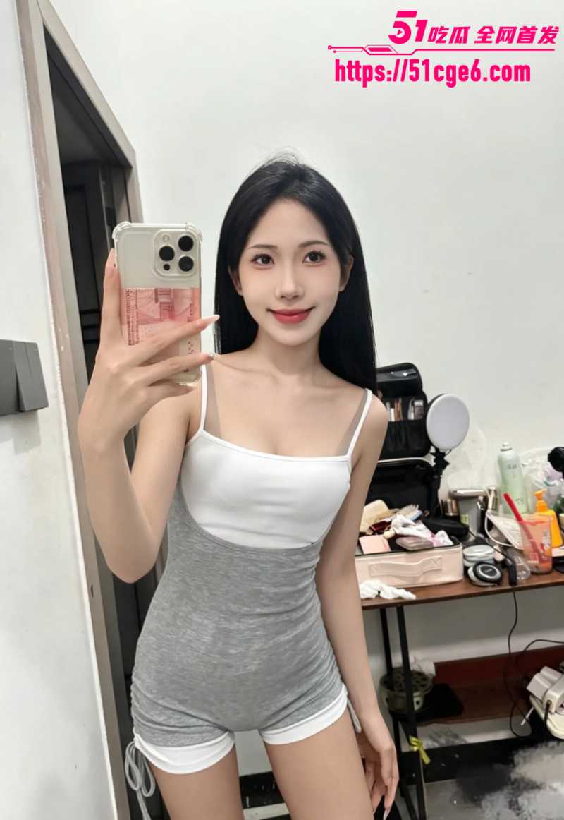 快手网红 高冷小美 与万重山直播PK 3
