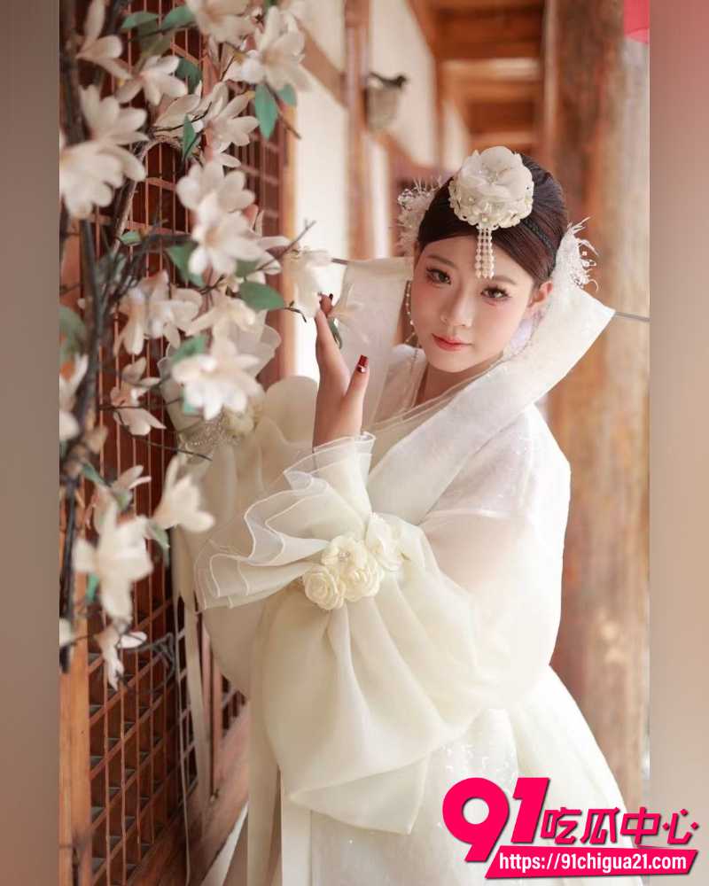 清纯嫩妹王若冰 2