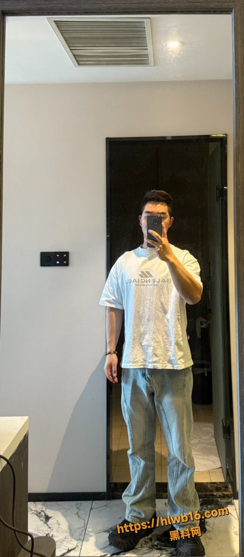 健身教练 威廉William 酒店约炮空姐白领 粗大肉棒撑爆小穴 后入深插巨乳晃动 娇喘高潮让人窒息！