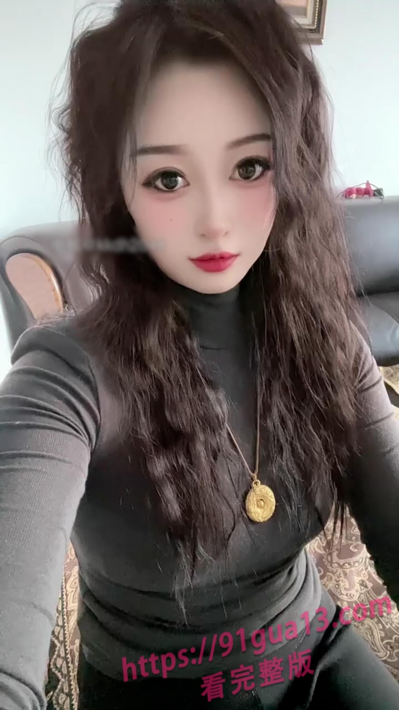 快手刘大美人福利私拍泄露 苗条御姐抠穴自慰视频网络疯传~ 配图