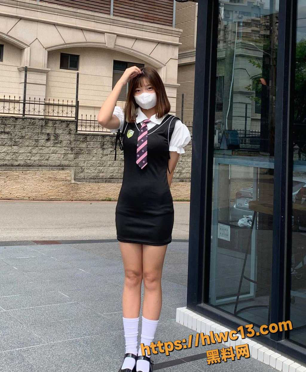 网络调教大神独家泄密 19岁高中生大尺度自拍 全裸扭动骚货感十足