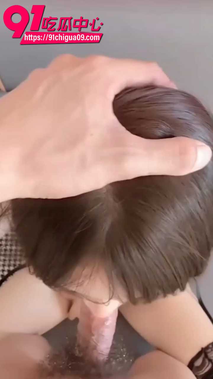推特福利姬十七的猫情趣黑丝自慰被后入5