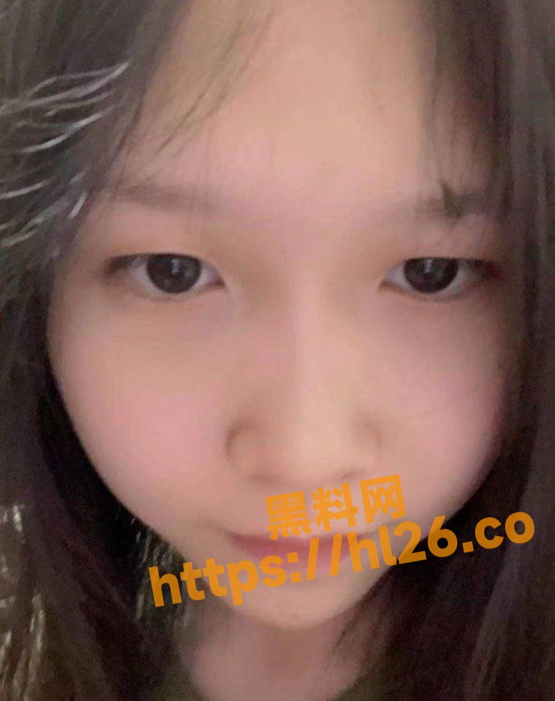 03年反差小女友被男友疯狂蹂躏 清纯与风骚的两级性反差！！