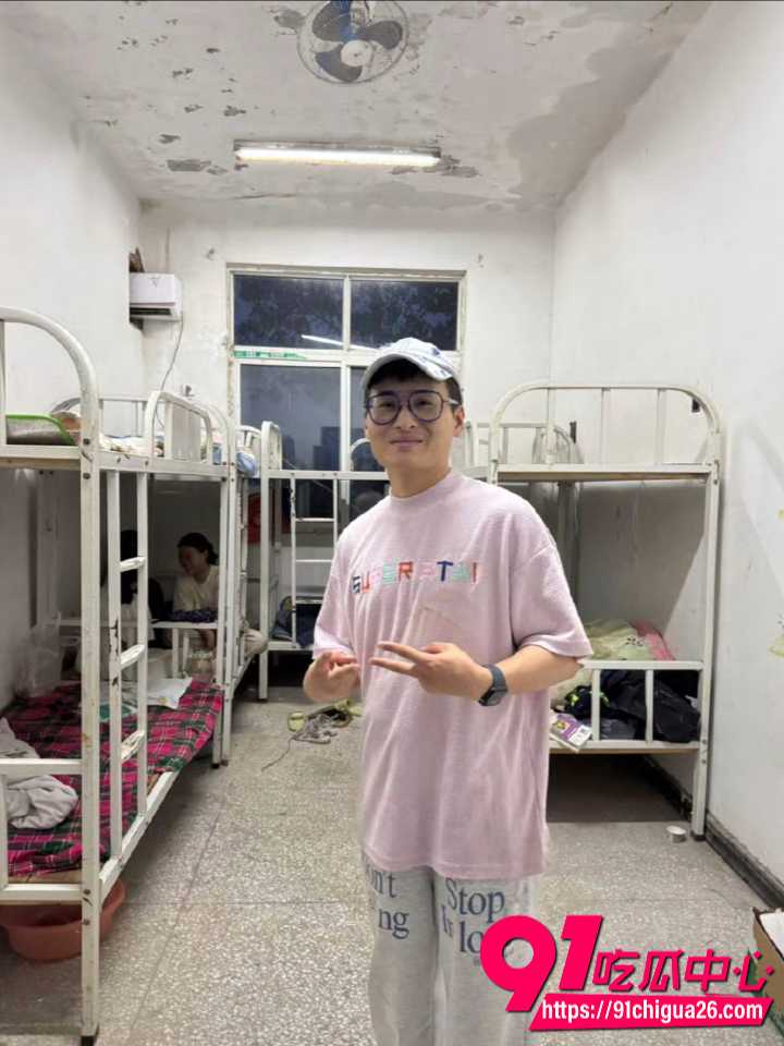 2600万粉B太凉山扶贫18万彻底翻车5