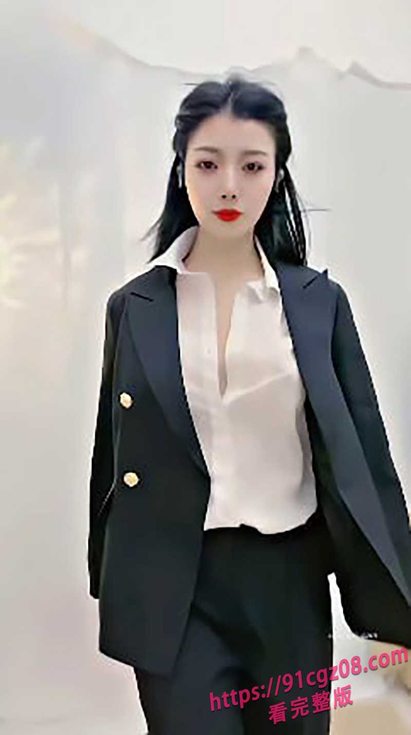 102 102