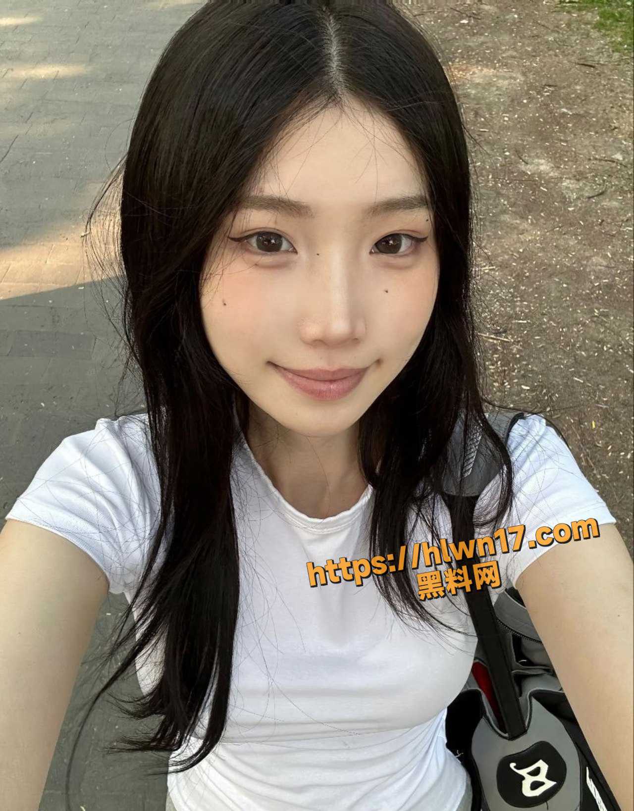 极品高颜值湖南美女 宋佳佳 性爱图影流出！长相甜美的小姐姐 床上反差十足 完美露脸