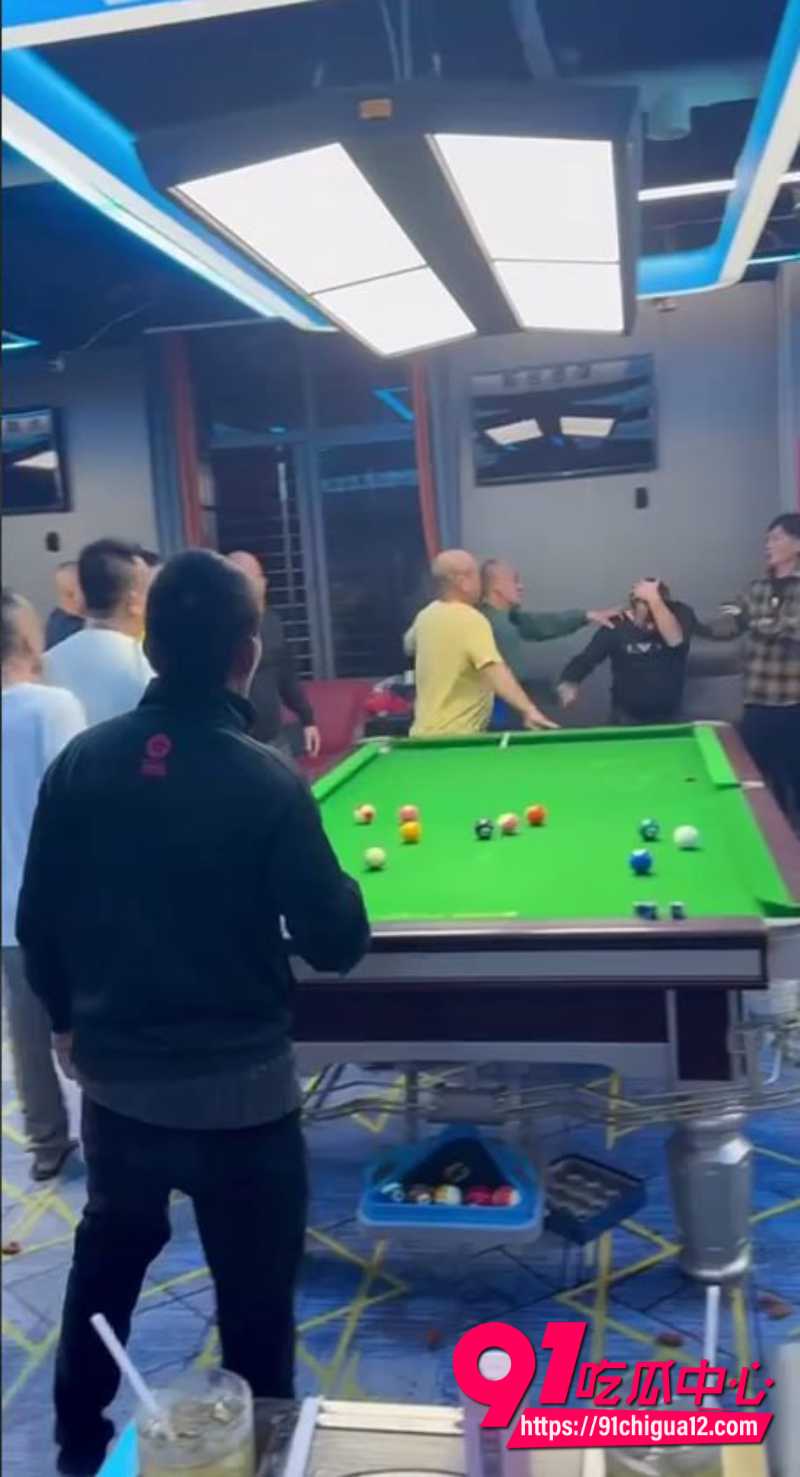 海南琼海乡镇台球厅输钱赖账被群殴6