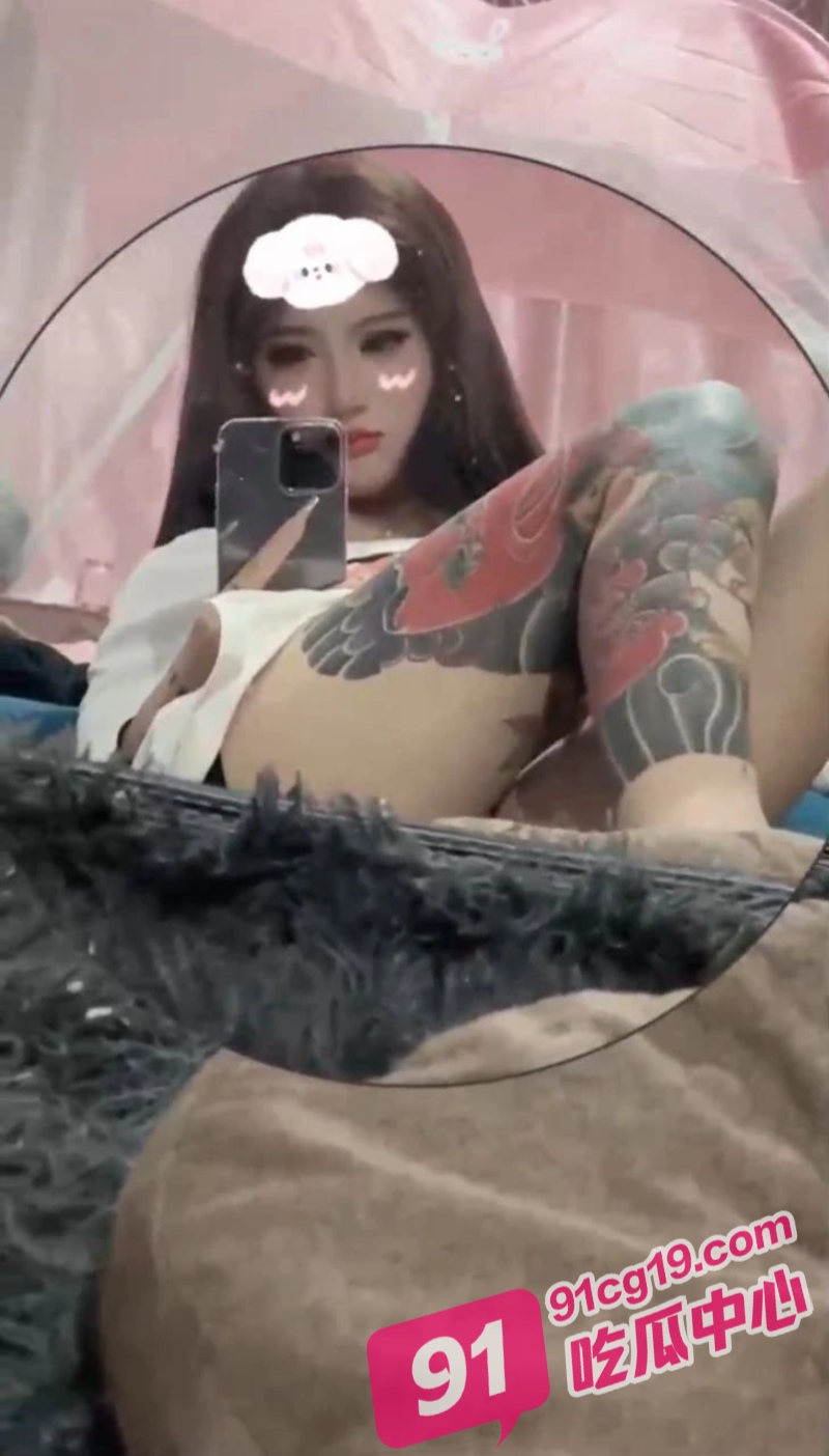 抖音网红还能抱你吗 约炮精神小伙 骚得猝不及防！ 配图3