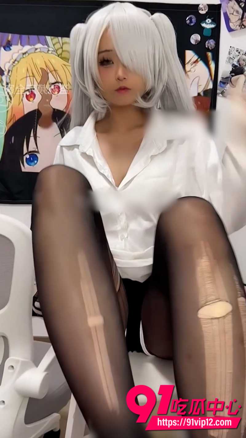 抖音148W粉丝女网红小扑通定制丝袜诱惑福利5 抖音148W粉丝女网红小扑通定制丝袜诱惑福利5