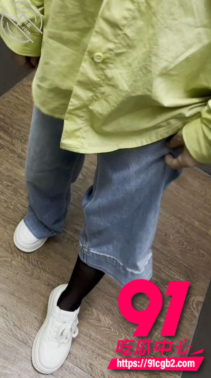 海角乱伦姐姐的奶味原创 车库操姐姐红内裤拨开直接插 电梯丝袜挑逗到车内骑乘射满套子1 海角乱伦姐姐的奶味原创 车库操姐姐红内裤拨开直接插 电梯丝袜挑逗到车内骑乘射满套子1