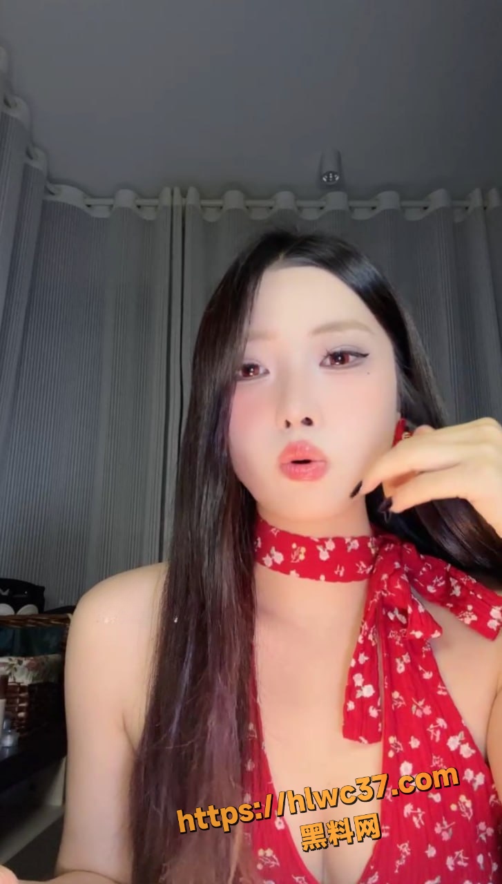 玩物福利姬 红娩娩大魔王 寸止挑战 粗劣羞辱舔狗网友 语言调教破防现场
