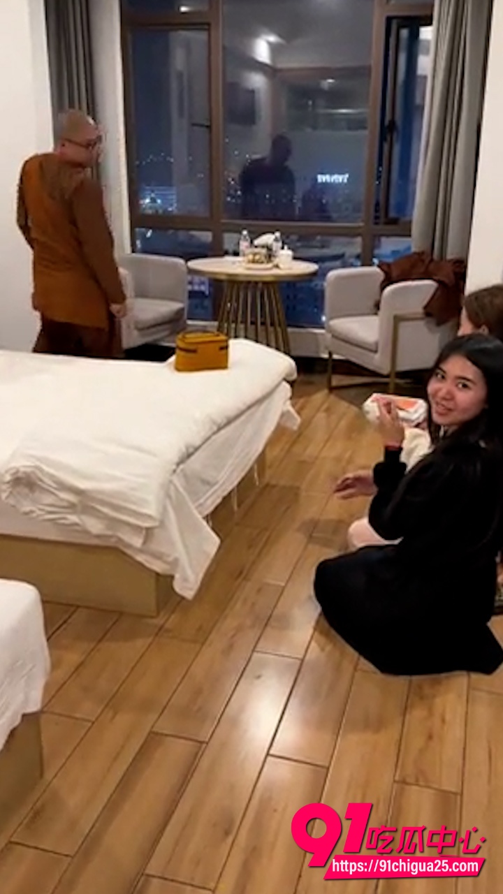 男和尚2